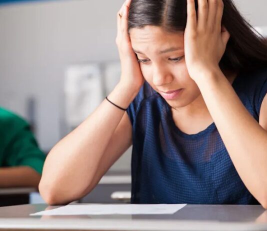 Dlaczego standardy i referencje mają znaczenie w przypadku rejestracji podwójnej?