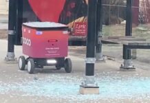 Delivery Robots Crash into Bus Shelters in Chicago: A Growing Problem
