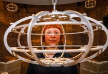 Criatividade alimentada por IA: a visão de Holly Herndon para o futuro da música