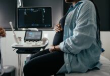 Расові Відмінності в Успішності ЕКО: Чому У Чорношкірих Жінок Нижчий Показник Живонароджень