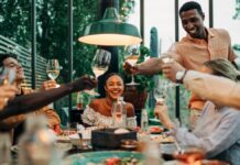 Наука гостинності: як організувати ідеальну вечерю