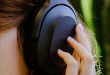 Як розпізнати музику, створену ІІ: безкоштовний сканер від Deezer
