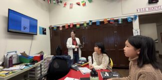 Lire avec leurs mains : comment un district de l’Ohio a comblé l’écart d’alphabétisation pandémique pour les apprenants d’anglais