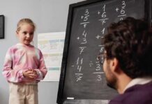 Pourquoi les mathématiques semblent difficiles et comment y remédier pour les enfants